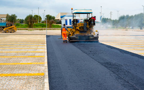 Best Driveway Paving Contractor  in Riverbank, CA